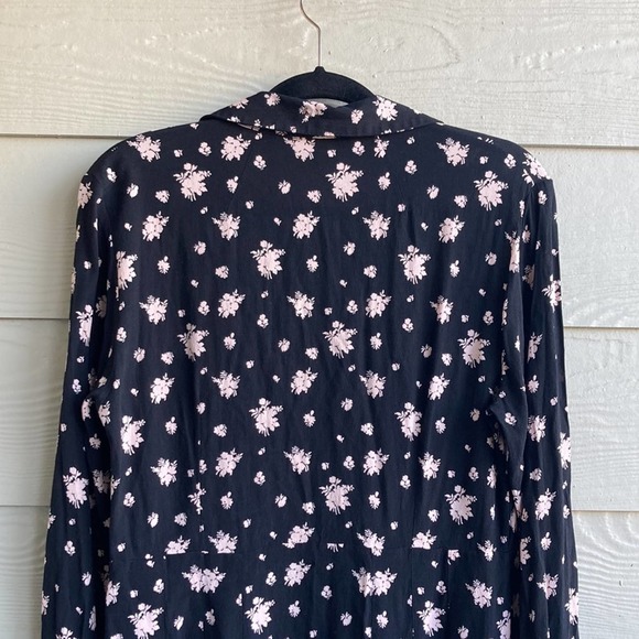 & other Stories Long Sleeve Floral button front Dress - Picture 7 of 12